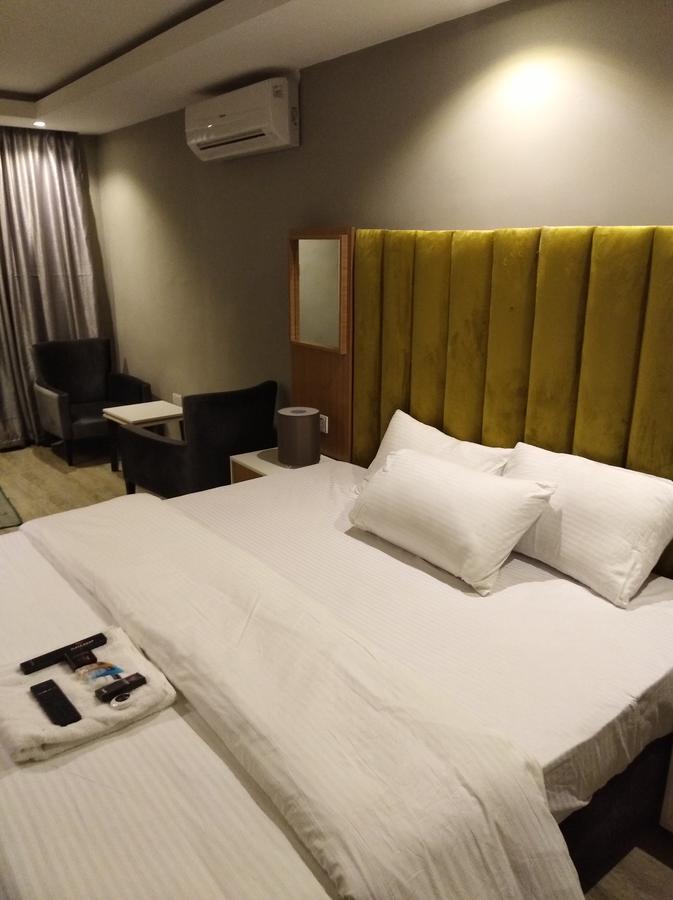 Blackwood Hotels Икея Экстерьер фото